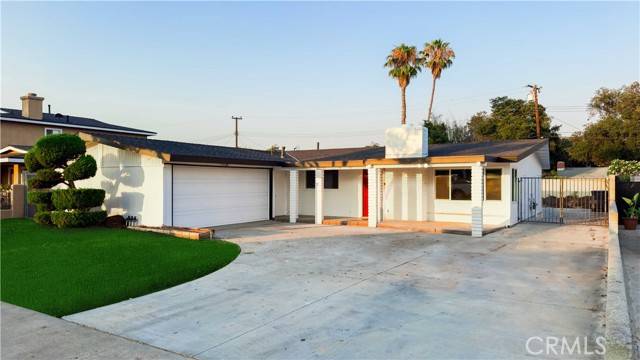 Santa Ana, CA 92704,901 S Toland Street