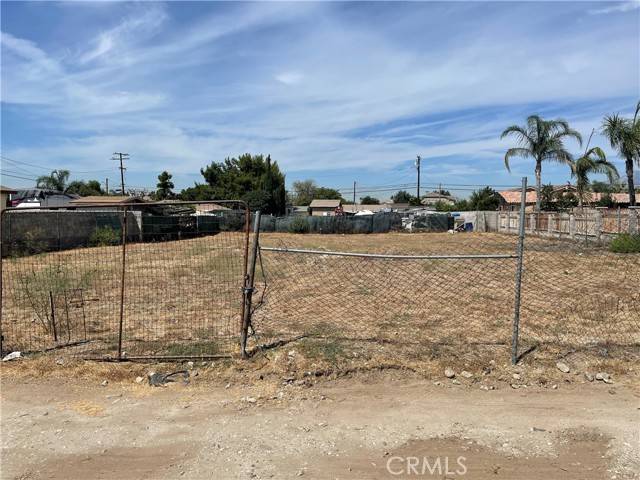 Fontana, CA 92336,0 JUNIPER