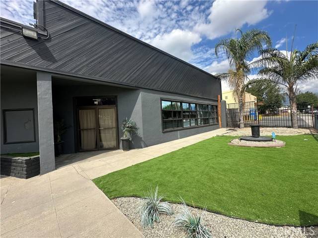 Ontario, CA 91764,217 N Allyn