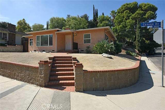 Woodland Hills (los Angeles), CA 91364,4831 Canoga Avenue