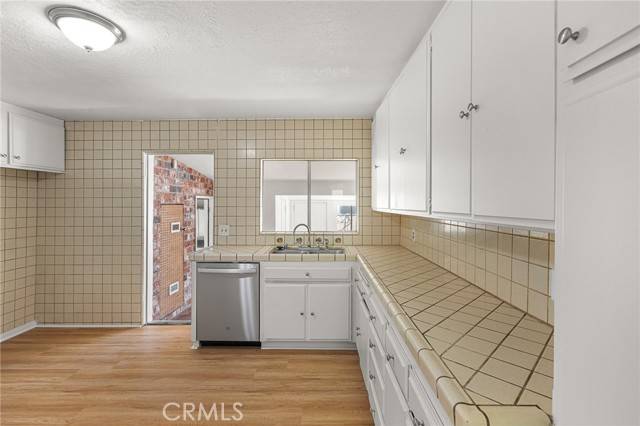 Fontana, CA 92336,7760 Blanchard