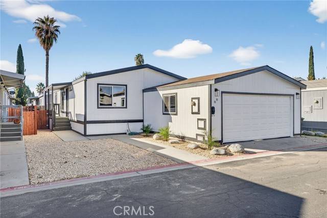 Perris, CA 92571,80 Dawes Street #88