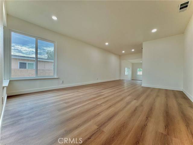 Montclair, CA 91763,10160 Columbine Avenue