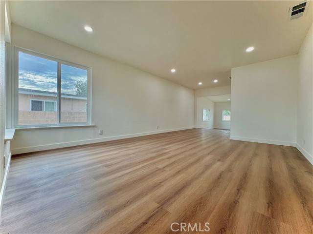 Montclair, CA 91763,10160 Columbine Avenue