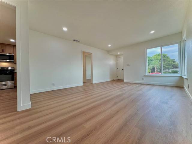 Montclair, CA 91763,10160 Columbine Avenue