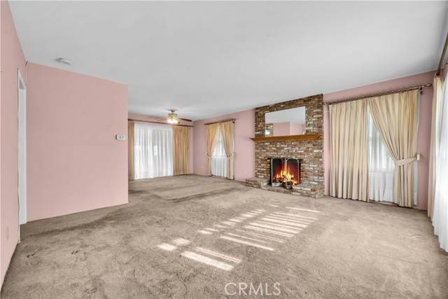 Riverside, CA 92504,3921 Heidi