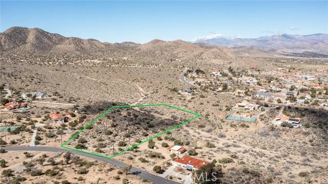 Yucca Valley, CA 92284,9486 Carmelita Circle