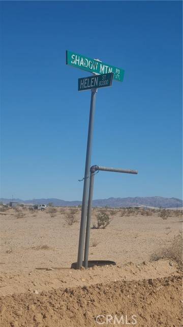 Twentynine Palms, CA 92277,7 Shadow Mountain Road