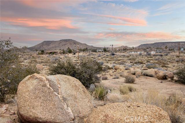 Pioneertown, CA 92268,52500 Riverside Drive