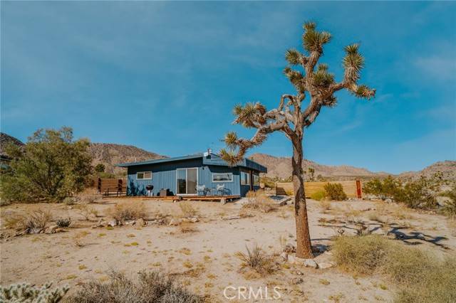 Joshua Tree, CA 92252,8333 Star Lane