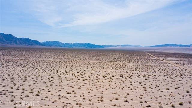 Twentynine Palms, CA 92277,504 Ironage Road