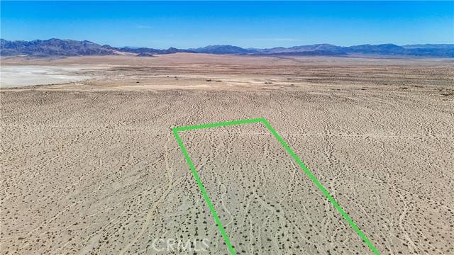 Twentynine Palms, CA 92277,592 Ironage Rd