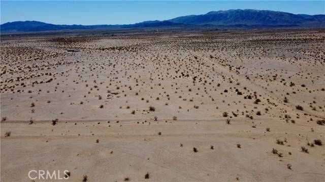 Twentynine Palms, CA 92277,6 Topaz Avenue