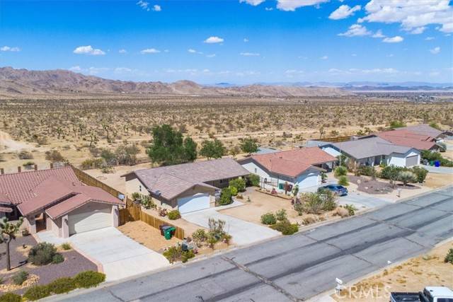 Joshua Tree, CA 92252,60226 Chesapeake Drive