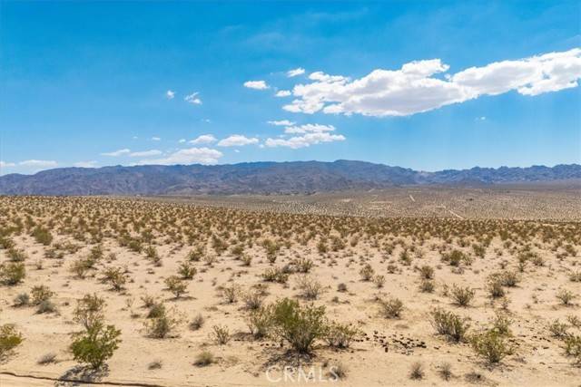 Twentynine Palms, CA 92277,67800 Raymond Drive