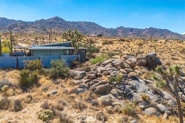 Joshua Tree, CA 92252,62676 Quail Springs Road