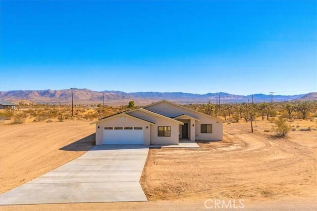 Yucca Valley, CA 92284,59323 Sunflower Drive