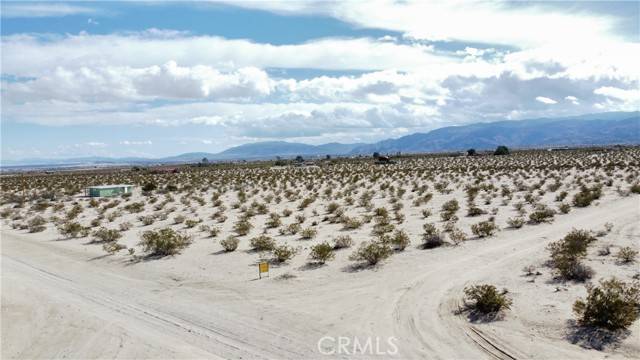 Twentynine Palms, CA 92277,69933 Valle Vista