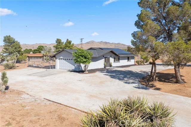 Yucca Valley, CA 92284,8215 Palomar Avenue