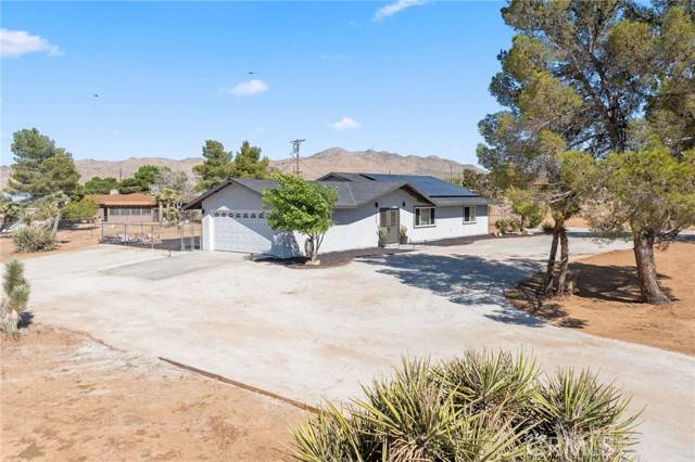 Yucca Valley, CA 92284,8215 Palomar Avenue