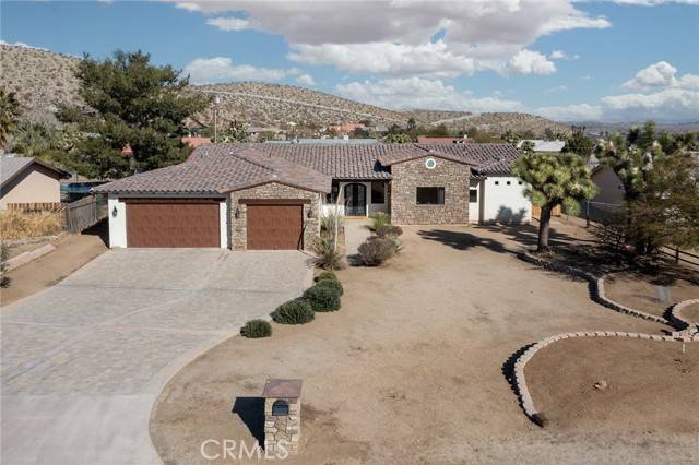 Yucca Valley, CA 92284,57966 Desert Gold Drive