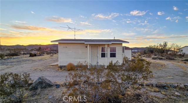 Landers, CA 92285,1178 Acoma Trail