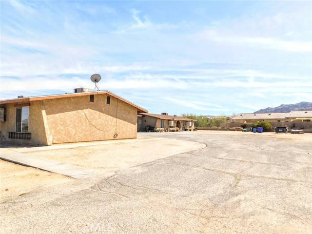 Twentynine Palms, CA 92277,73615 Sun Valley Drive