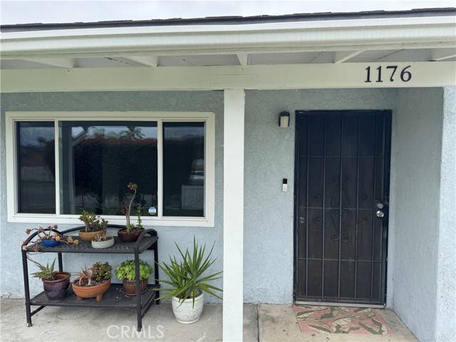 Vista, CA 92083,1176 Waxwing Drive