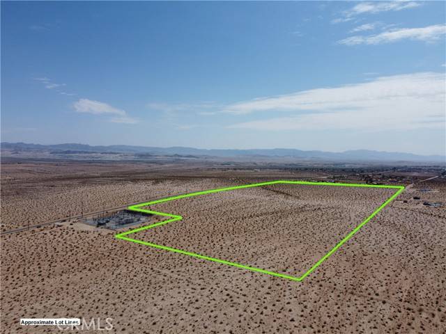 Twentynine Palms, CA 92277,70700 Two Mile Road