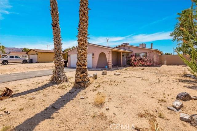 Twentynine Palms, CA 92277,5616 Cahuilla Avenue