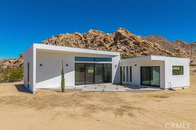 Joshua Tree, CA 92252,7192 Mount Shasta Avenue