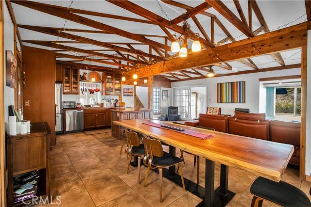 Joshua Tree, CA 92252,8173 Fleur Drive