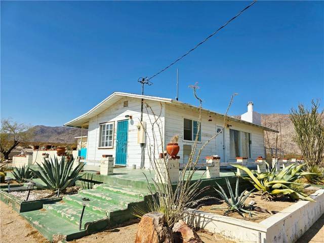 Twentynine Palms, CA 92277,8138 Utah Trail