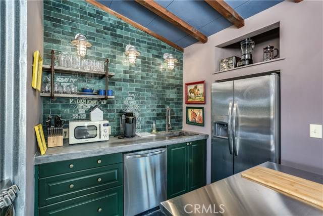 Yucca Valley, CA 92285,5969 Lorraine Road