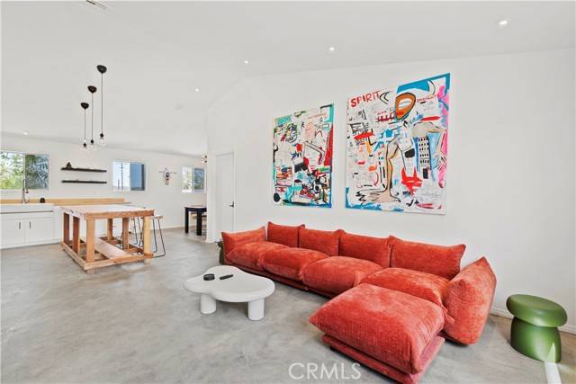 Joshua Tree, CA 92252,64858 Tonto Drive