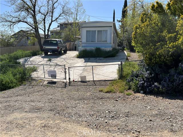 Clearlake, CA 95422,3955 Leonore Avenue