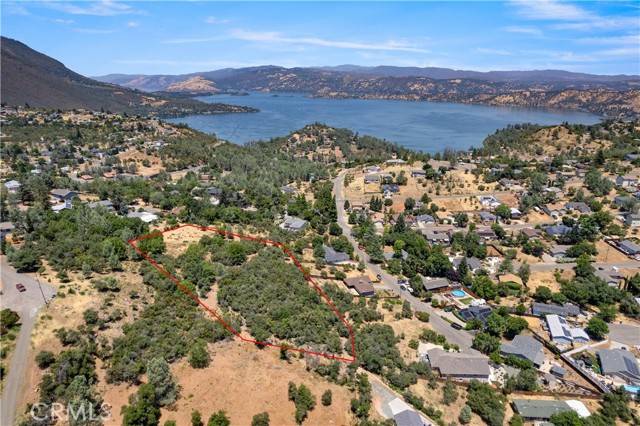 Kelseyville, CA 95451,9779 Mount Hood Way