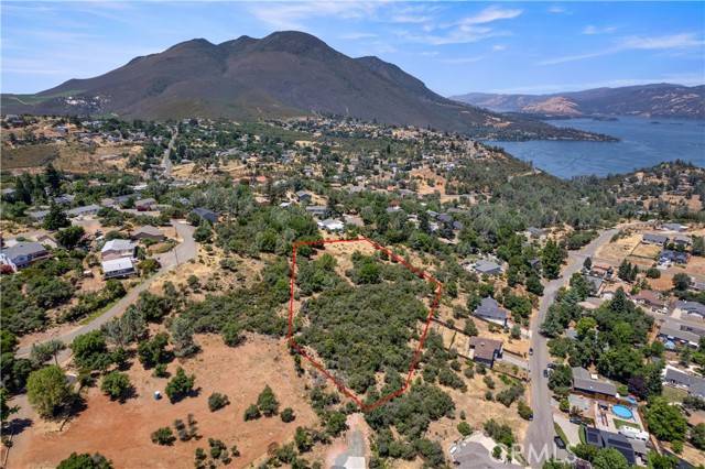 Kelseyville, CA 95451,9779 Mount Hood Way