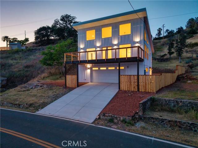 Clearlake, CA 95422,12172 Lakeshore Drive
