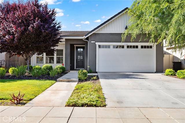 Madera, CA 93636,748 Expedition Way