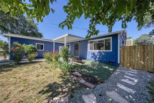Clearlake, CA 95422,3707 Madison Drive