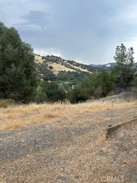 Clearlake Oaks, CA 95423,16332 Pueblo Trail