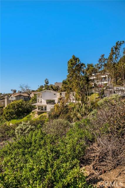 Laguna Beach, CA 92651,1477 Cerritos