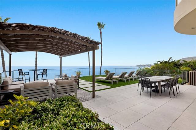 Laguna Beach, CA 92651,921 Gaviota