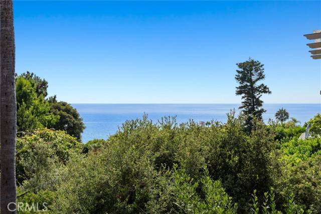 Laguna Beach, CA 92651,31402 Ocean View Street