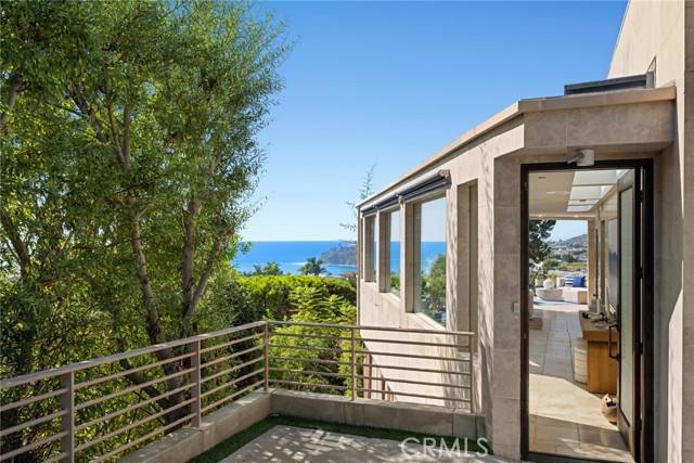 Laguna Beach, CA 92651,382 Ledroit Street