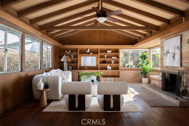 Laguna Beach, CA 92651,60 S La Senda