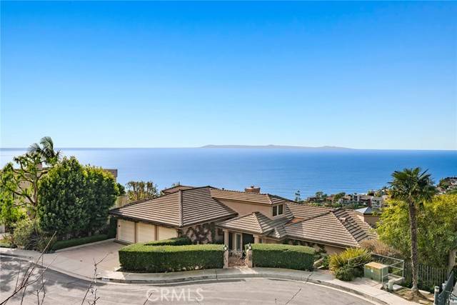 Laguna Beach, CA 92651,755 Pelican Drive