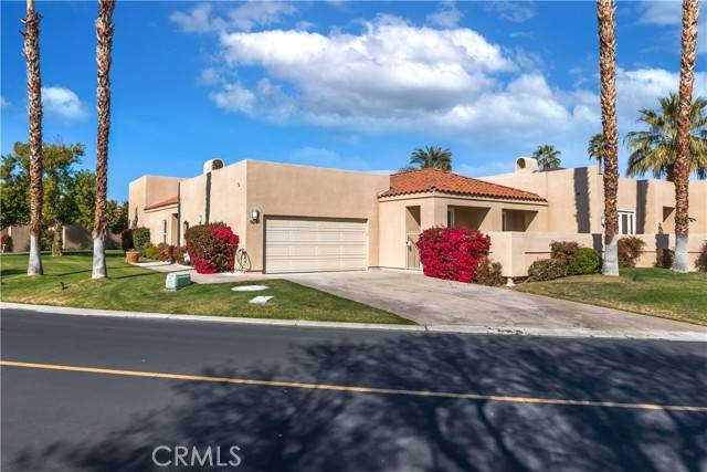 Rancho Mirage, CA 92270,104 Lake Shore Dr
