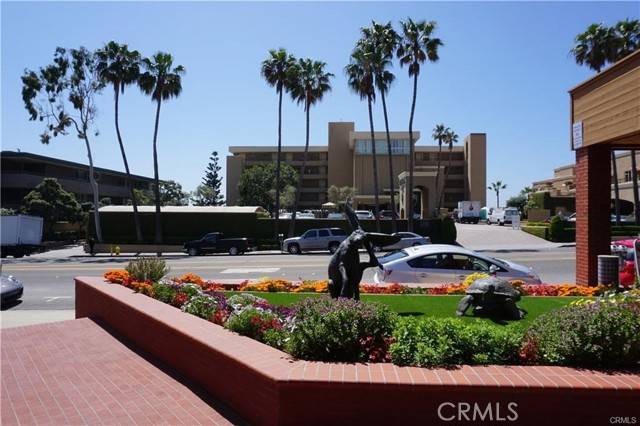 Laguna Beach, CA 92651,1540 S Coast